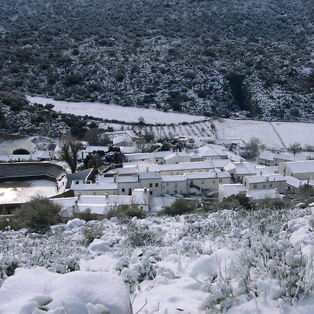 Tugasa Hotel Y Casas Rurales La Posada Villaluenga Del Rosario Εξωτερικό φωτογραφία