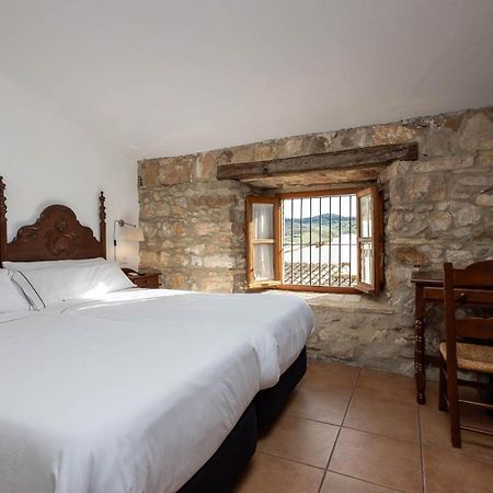 Tugasa Hotel Y Casas Rurales La Posada Villaluenga Del Rosario Εξωτερικό φωτογραφία