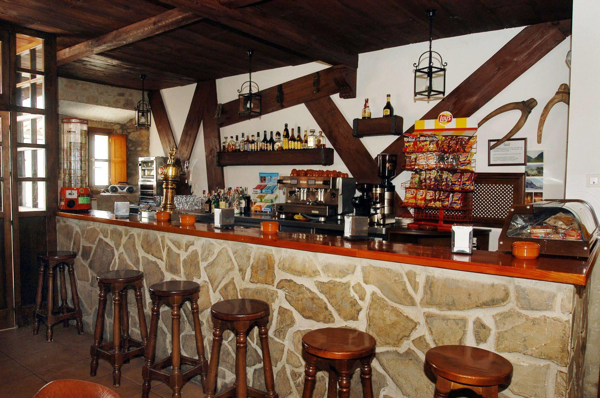 Tugasa Hotel Y Casas Rurales La Posada Villaluenga Del Rosario Εξωτερικό φωτογραφία